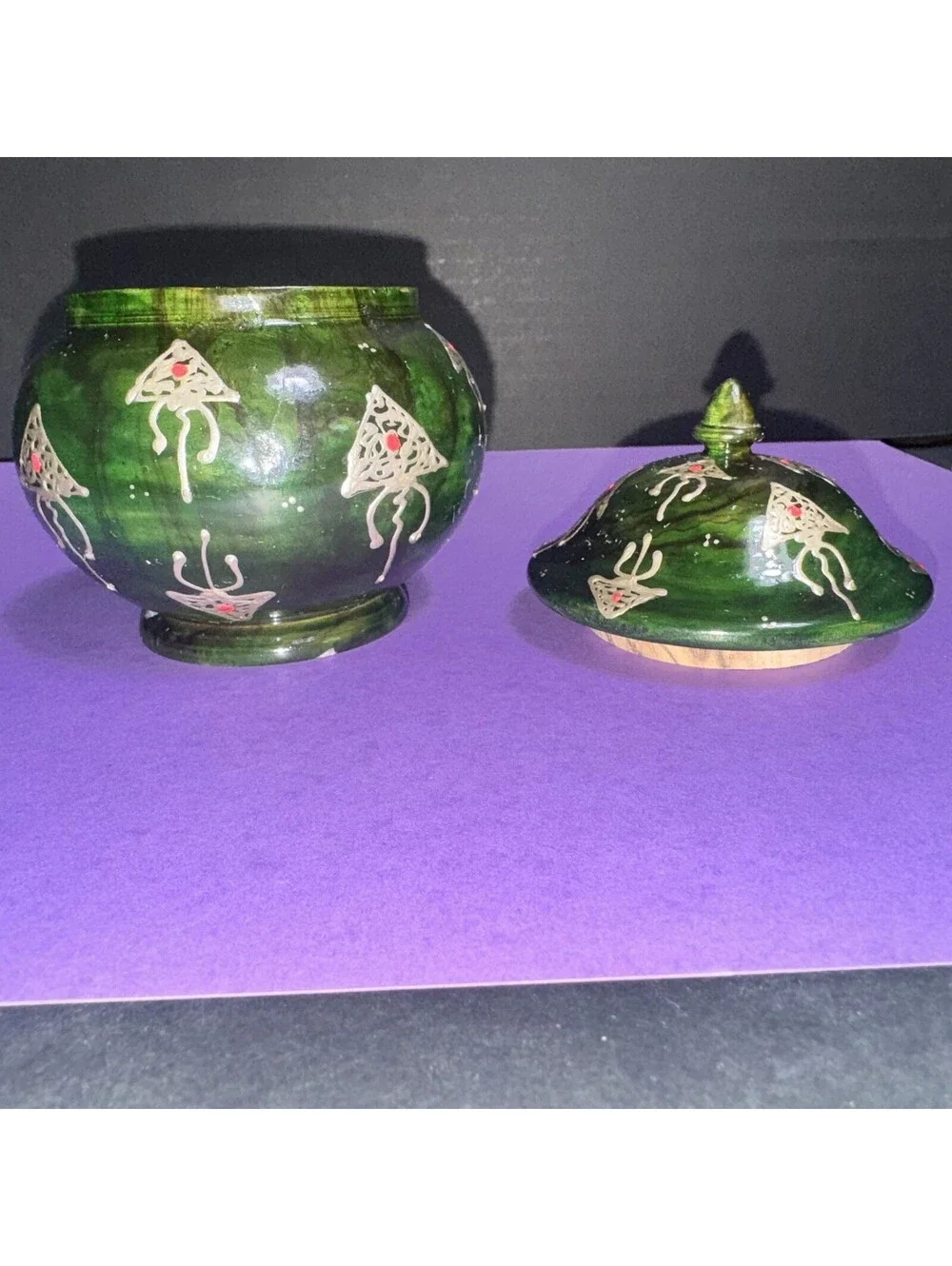 Vtg. Hand Painted Green Wooden Lidded Jar Apothecary Trinket Box Folk Art 4.5”